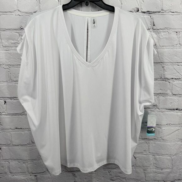 MTA Sport Tops - NWT MTA Sport Top Women’s 3X Plus White V-Neck Exercise Shirt Performance Gym